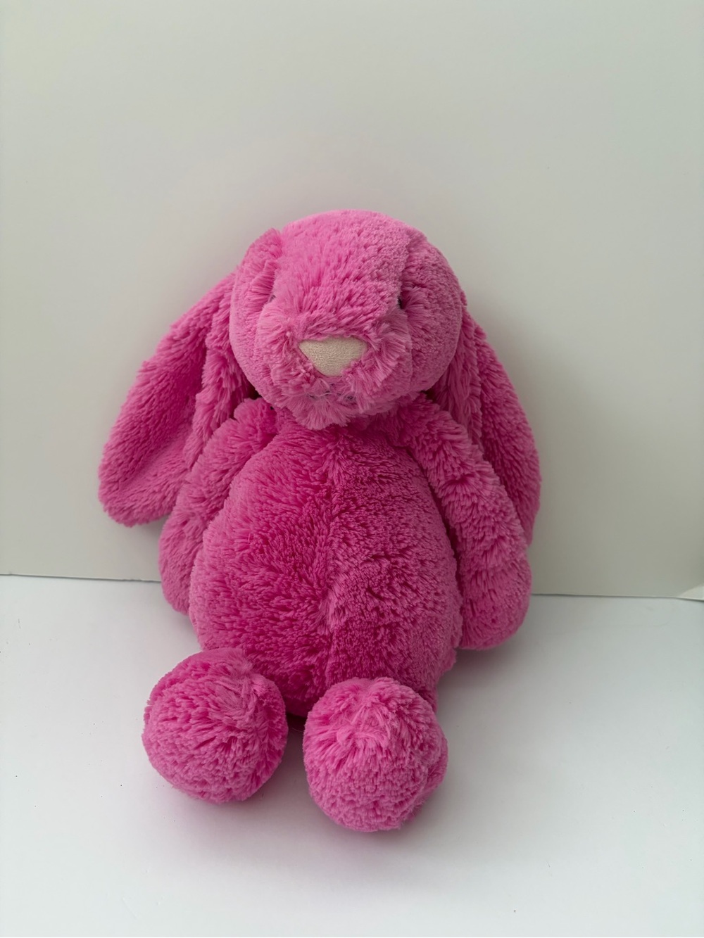 Jellycat Bashful Bunny Hot Pink Medium